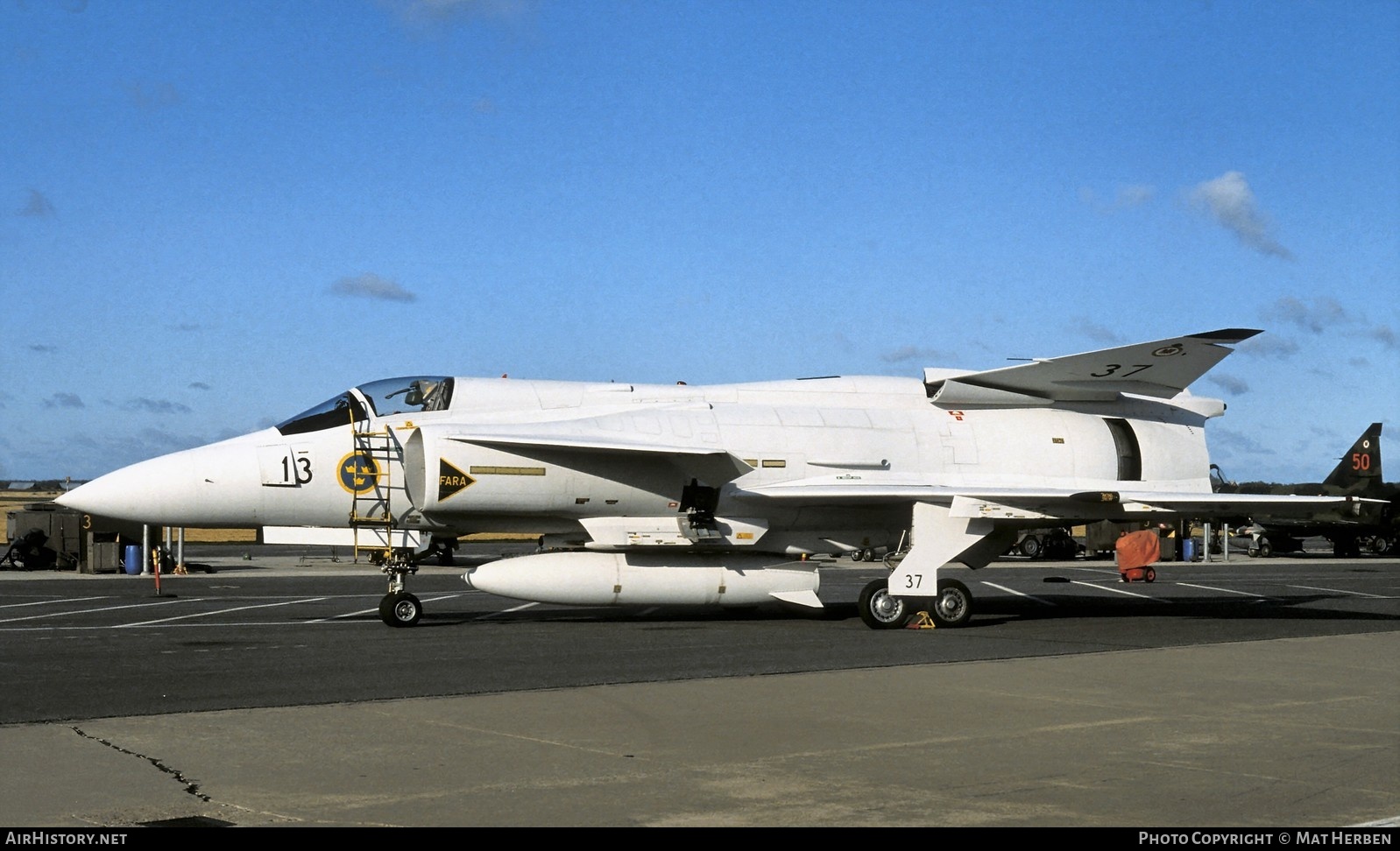 Aircraft Photo of 37347 | Saab JA37 Viggen | Sweden - Air Force | AirHistory.net #385436