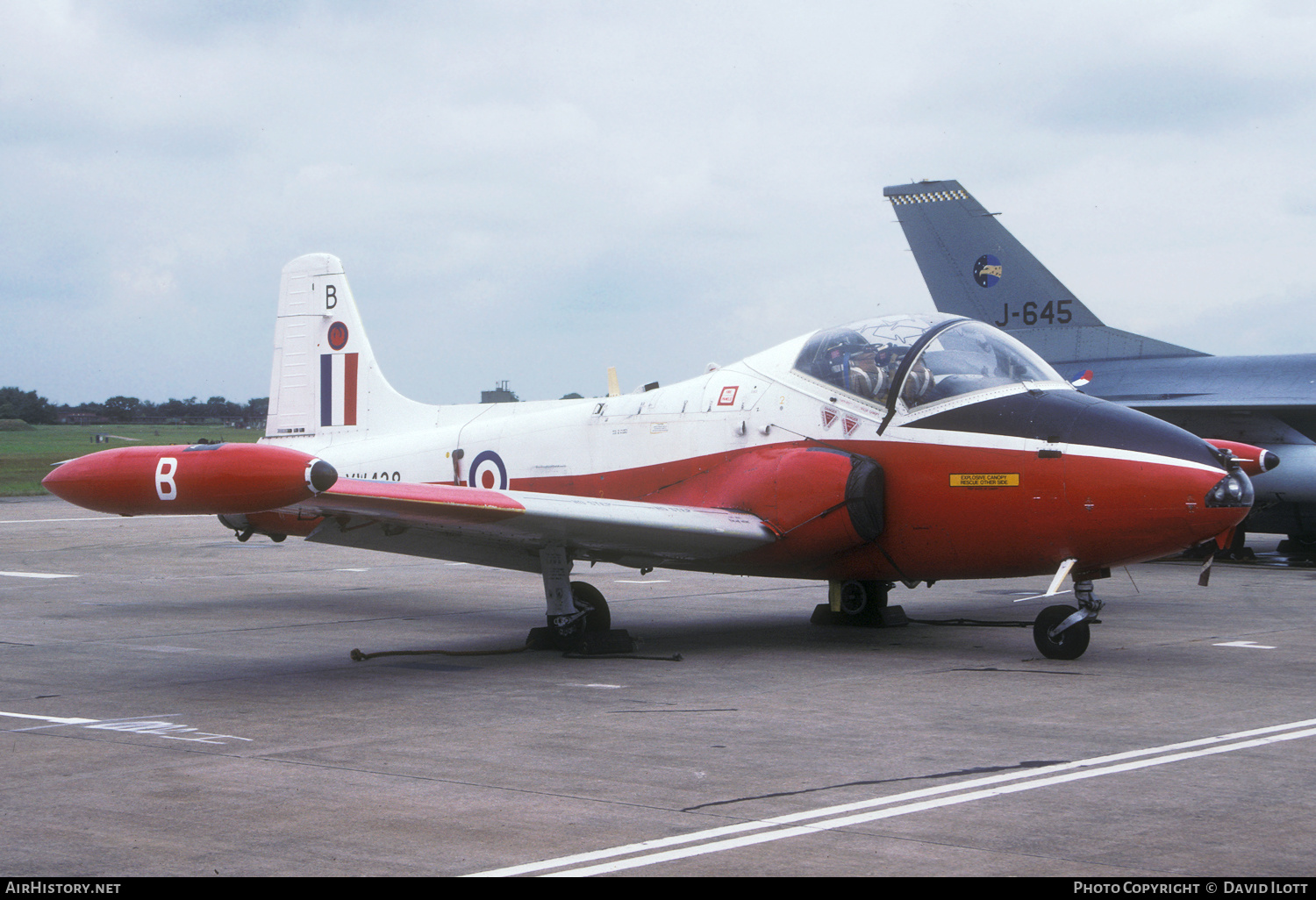 Aircraft Photo of XW438 | BAC 84 Jet Provost T5B | UK - Air Force | AirHistory.net #385485