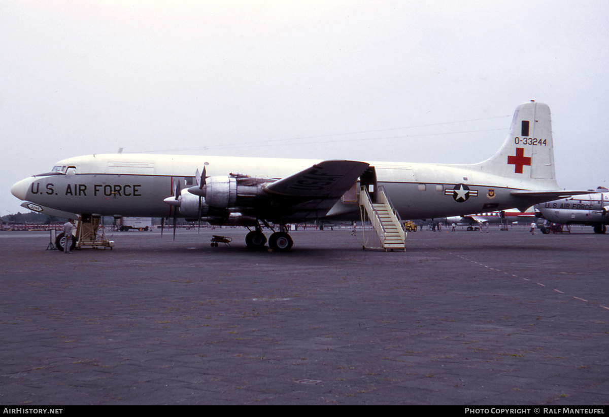 Aircraft Photo of 53-3244 / 0-33244 | Douglas C-118A Liftmaster (DC-6A) | USA - Air Force | AirHistory.net #385521