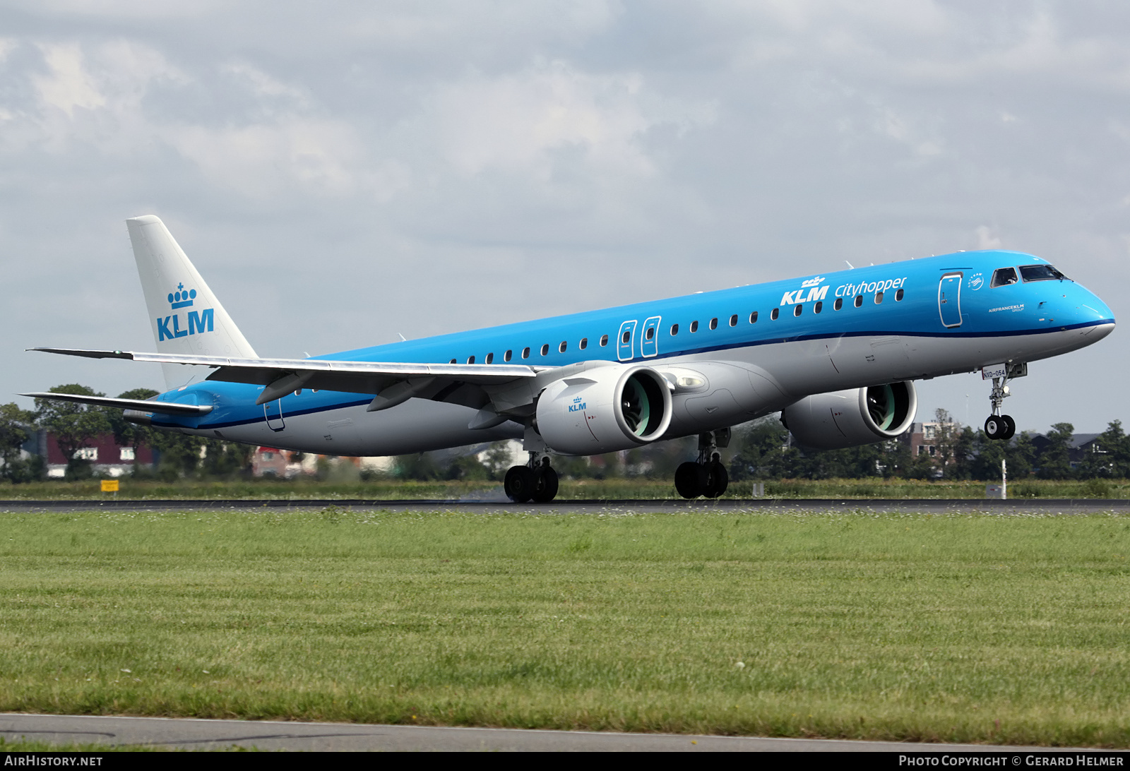 Aircraft Photo of PH-NXD | Embraer 195-E2 (ERJ-190-400) | KLM Cityhopper | AirHistory.net #385544