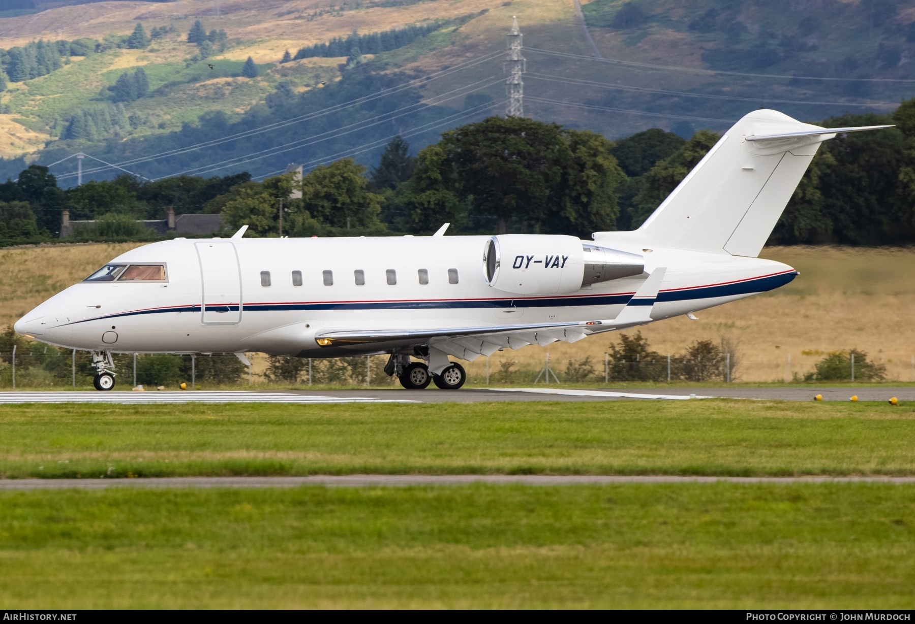Aircraft Photo of OY-VAY | Bombardier Challenger 605 (CL-600-2B16) | AirHistory.net #385552