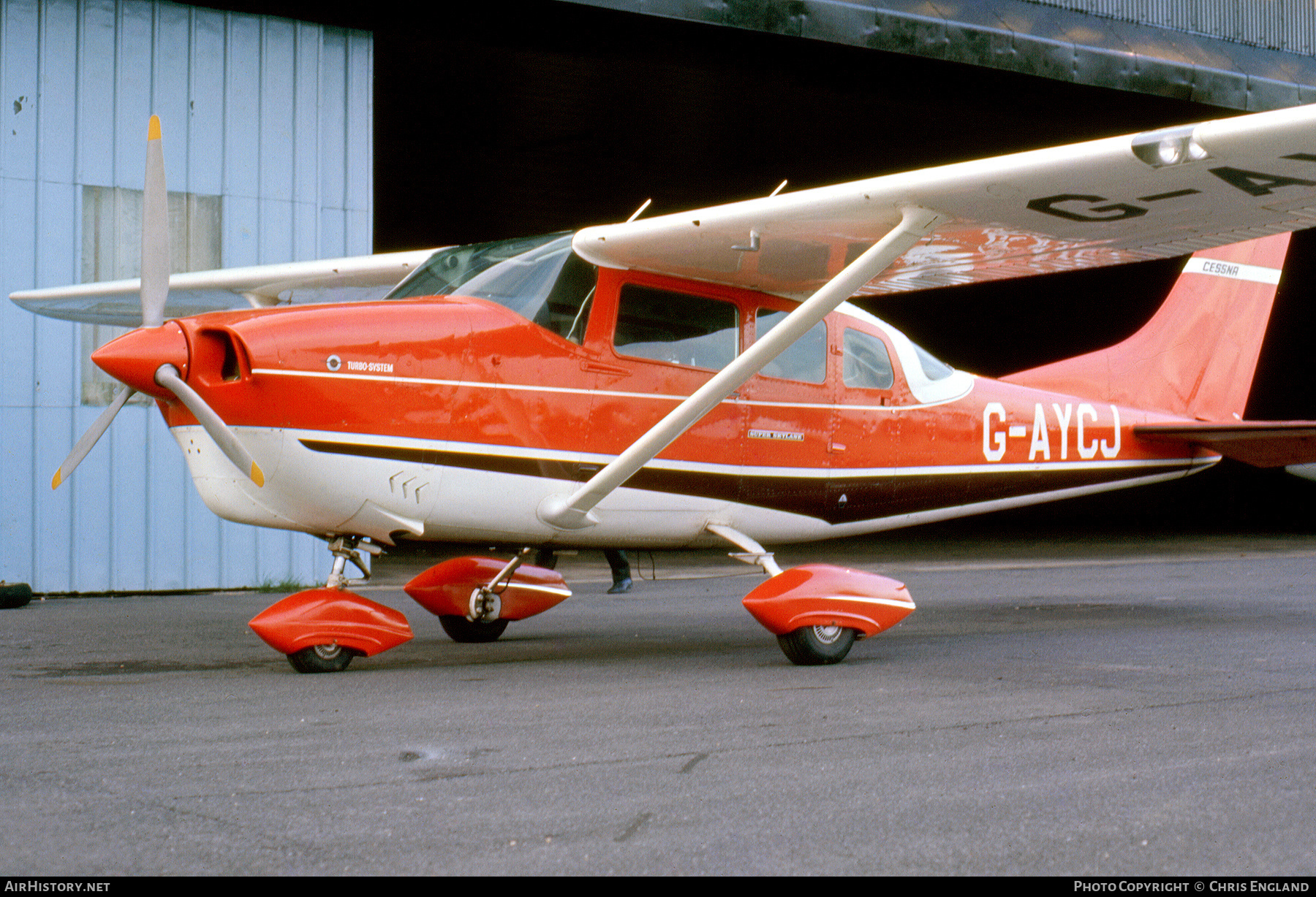 Aircraft Photo of G-AYCJ | Cessna TP206D Turbo Super Skylane | AirHistory.net #385576