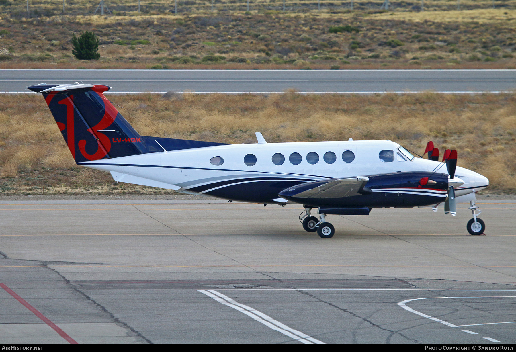 Aircraft Photo of LV-HQK | Beech Super King Air 300 | AirHistory.net #385608