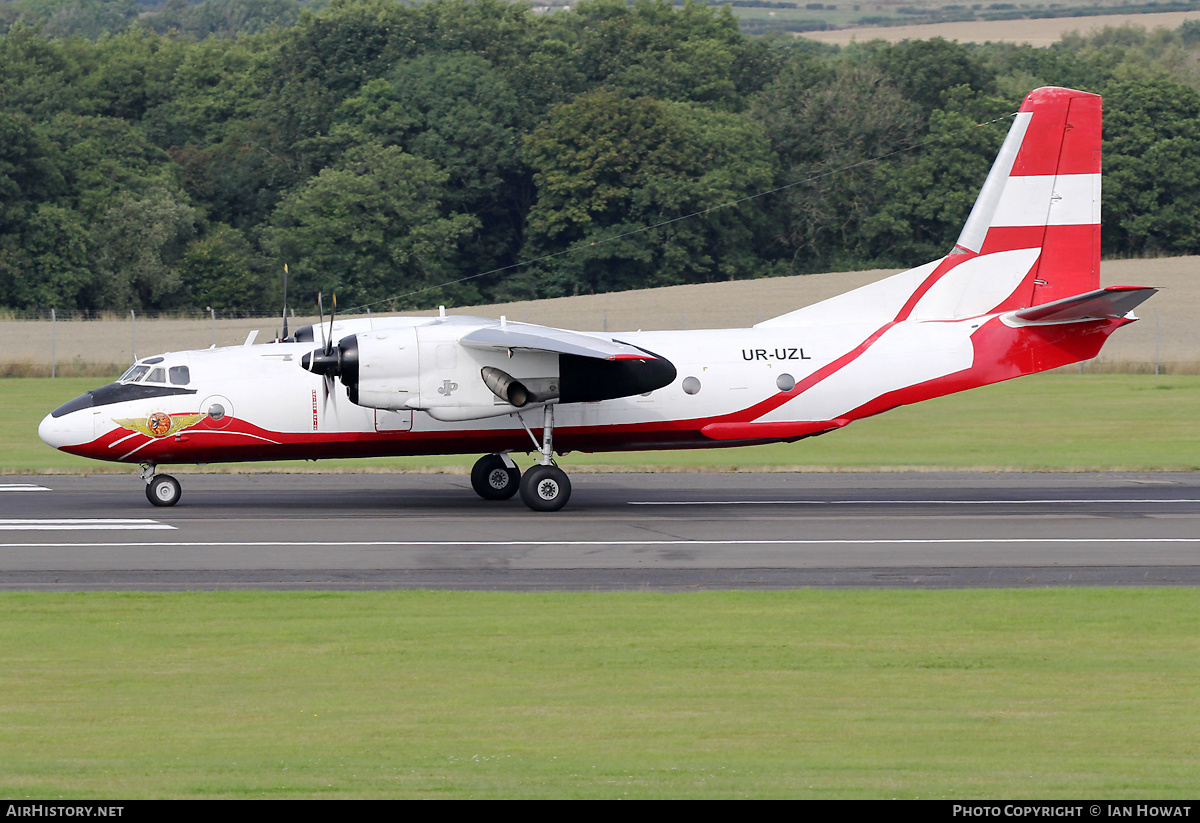 Aircraft Photo of UR-UZL | Antonov An-26B-100 | AirHistory.net #385743