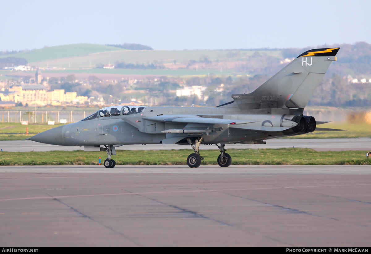 Aircraft Photo of ZE808 | Panavia Tornado F3 | UK - Air Force | AirHistory.net #385779