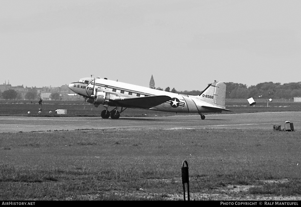 Aircraft Photo of 44-76566 / 0-6566 | Douglas C-47D Skytrain | USA - Air Force | AirHistory.net #385895