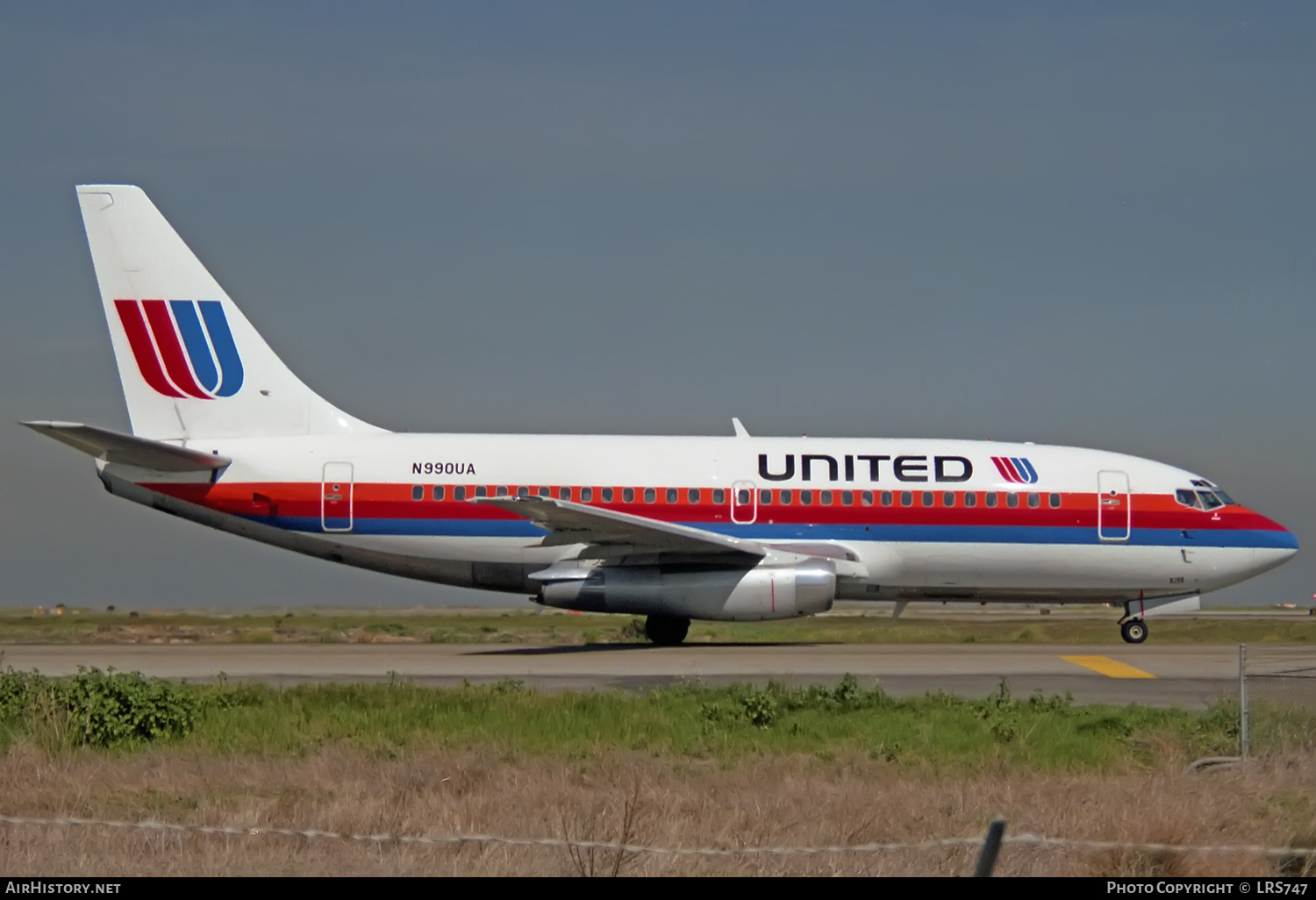 Aircraft Photo of N990UA | Boeing 737-291/Adv | United Airlines | AirHistory.net #385928