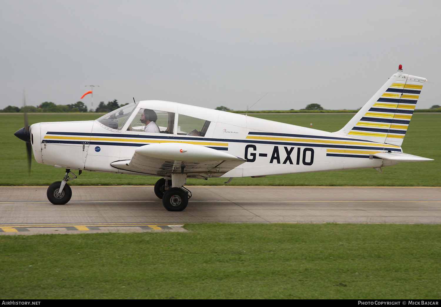 Aircraft Photo of G-AXIO | Piper PA-28-140 Cherokee B | AirHistory.net #385949