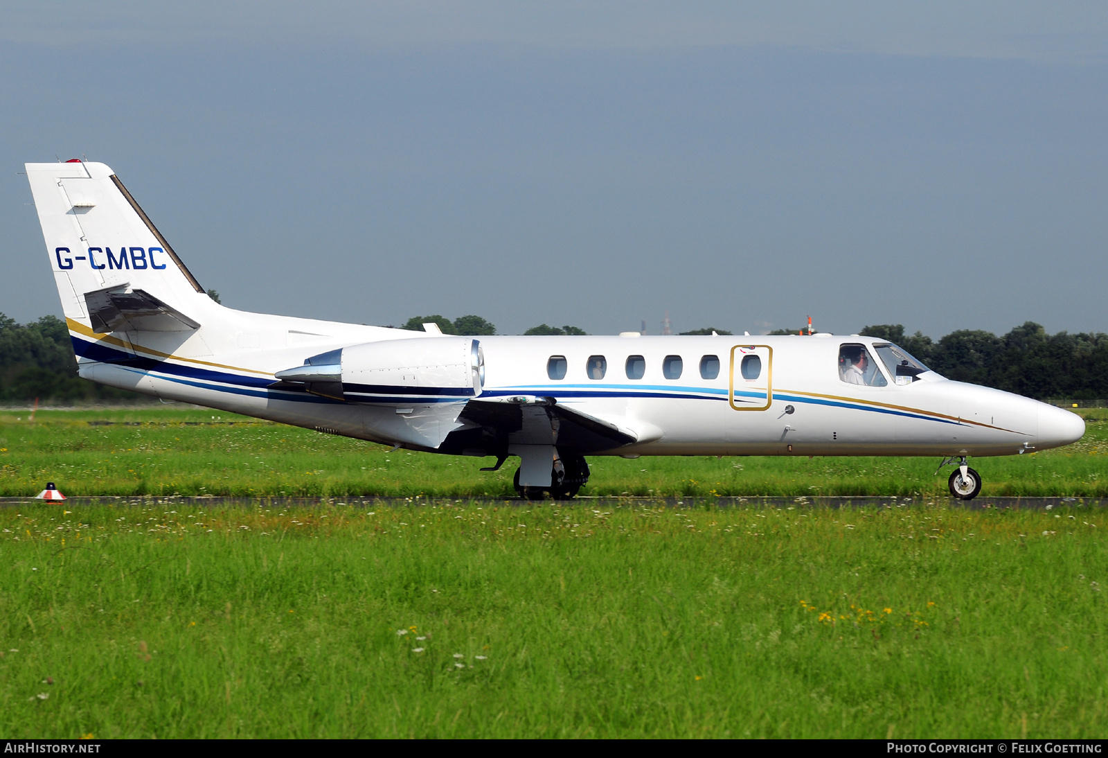 Aircraft Photo of G-CMBC | Cessna 550 Citation Bravo | AirHistory.net #385976