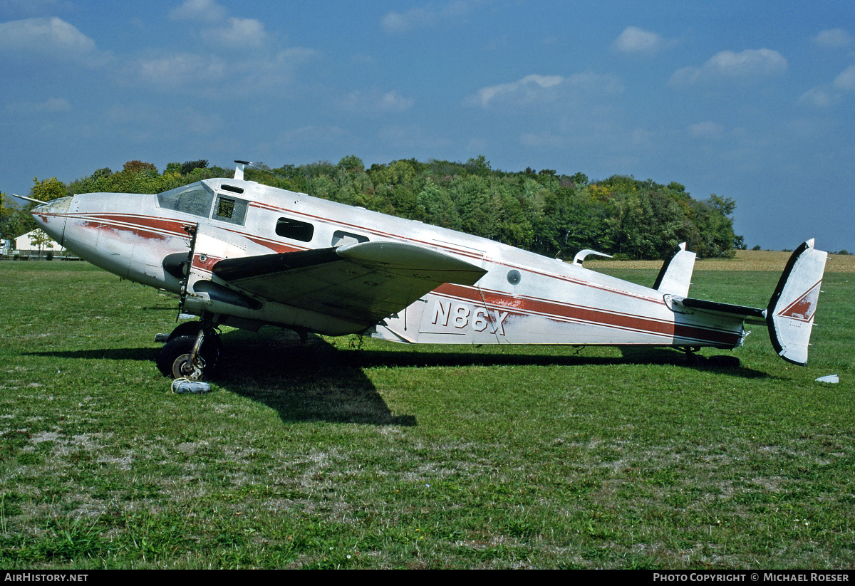 Aircraft Photo of N86X | Beech D18S | AirHistory.net #386074