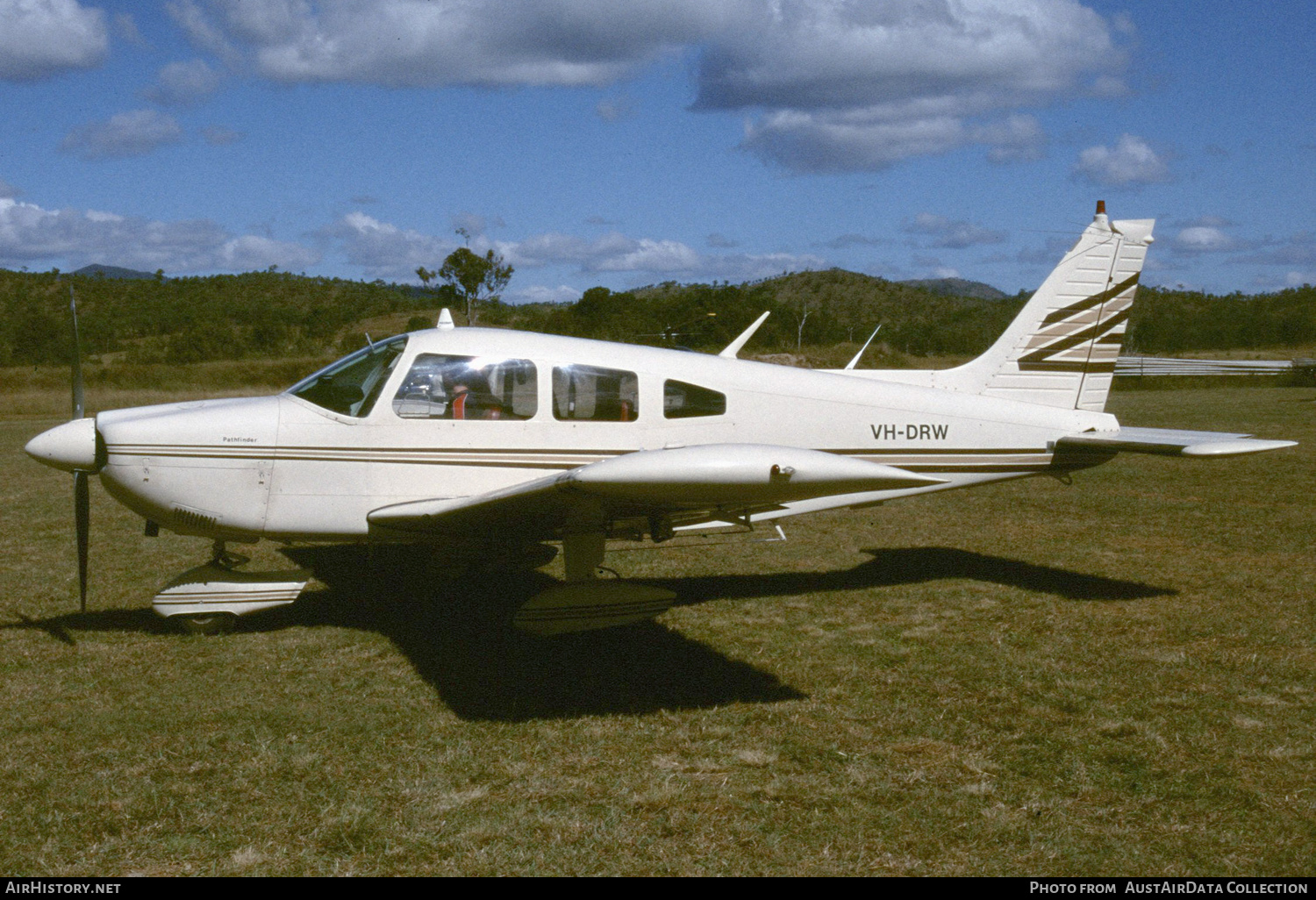 Aircraft Photo of VH-DRW | Piper PA-28-235 Cherokee Pathfinder | AirHistory.net #386117