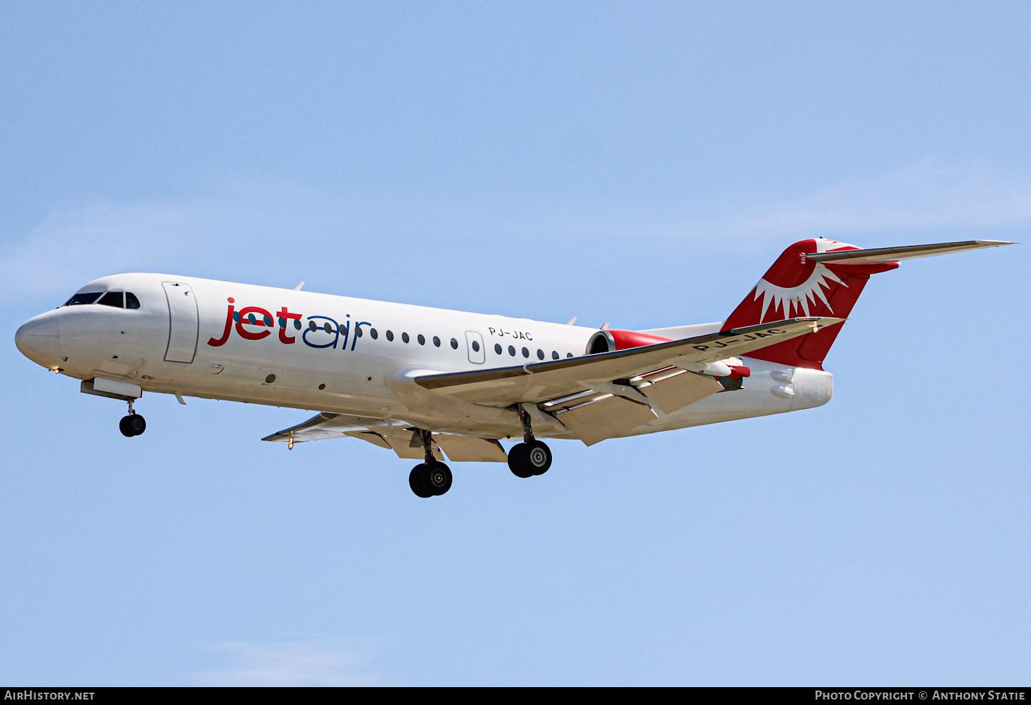 Aircraft Photo of PJ-JAC | Fokker 70 (F28-0070) | Jetair Caribbean | AirHistory.net #386121