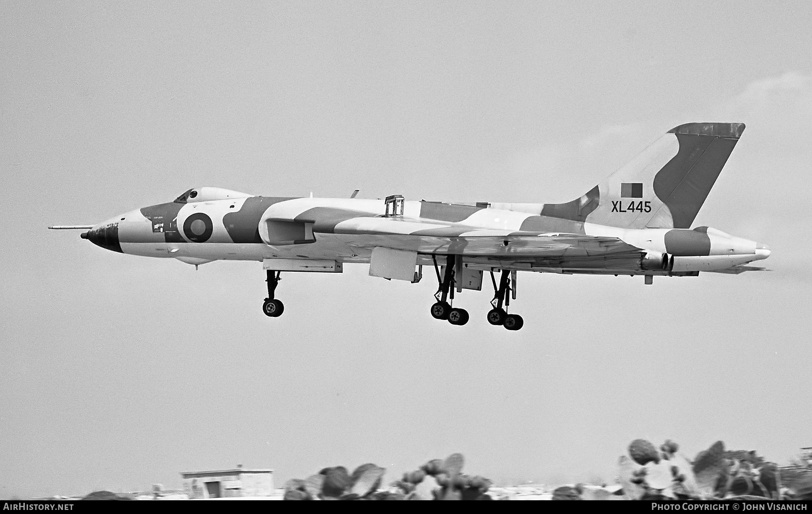 Aircraft Photo of XL445 | Avro 698 Vulcan B.2 | UK - Air Force | AirHistory.net #386131