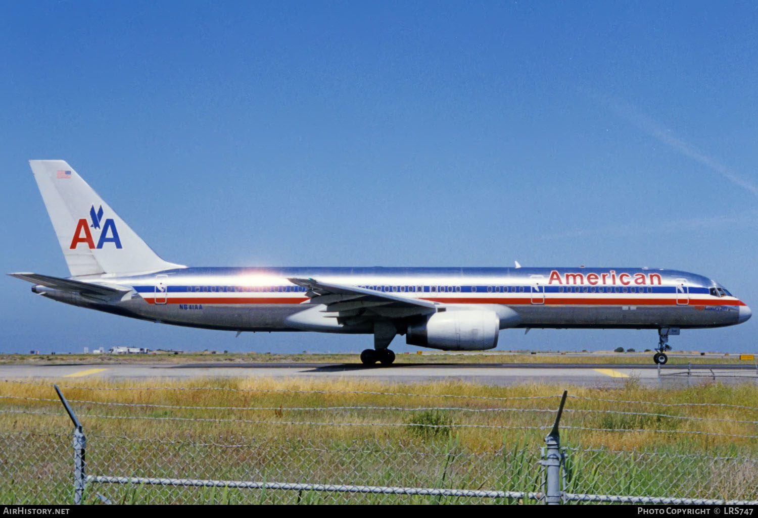 Aircraft Photo of N641AA | Boeing 757-223 | American Airlines | AirHistory.net #386164