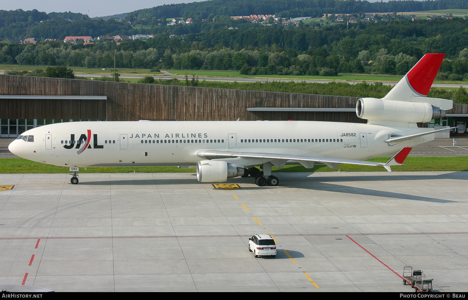 Aircraft Photo of JA8582 | McDonnell Douglas MD-11 | Japan Airlines - JAL | AirHistory.net #386195