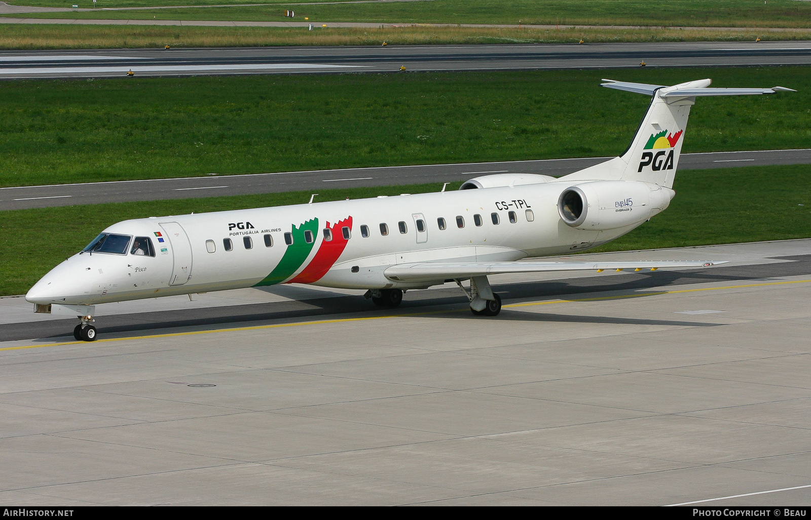 Aircraft Photo of CS-TPL | Embraer ERJ-145EP (EMB-145EP) | Portugália Airlines - PGA | AirHistory.net #386211