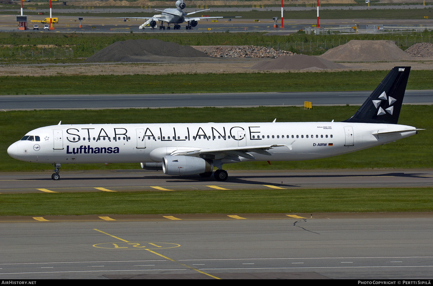 Aircraft Photo of D-AIRW | Airbus A321-131 | Lufthansa | AirHistory.net #386212