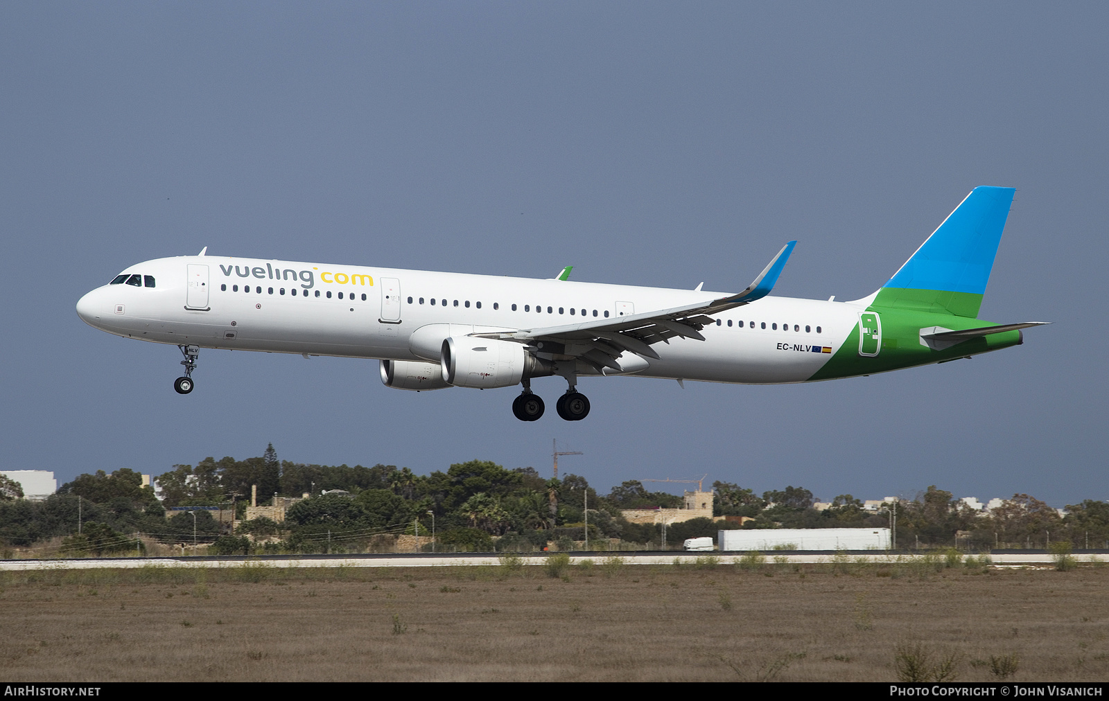 Aircraft Photo of EC-NLV | Airbus A321-211 | Vueling Airlines | AirHistory.net #386261