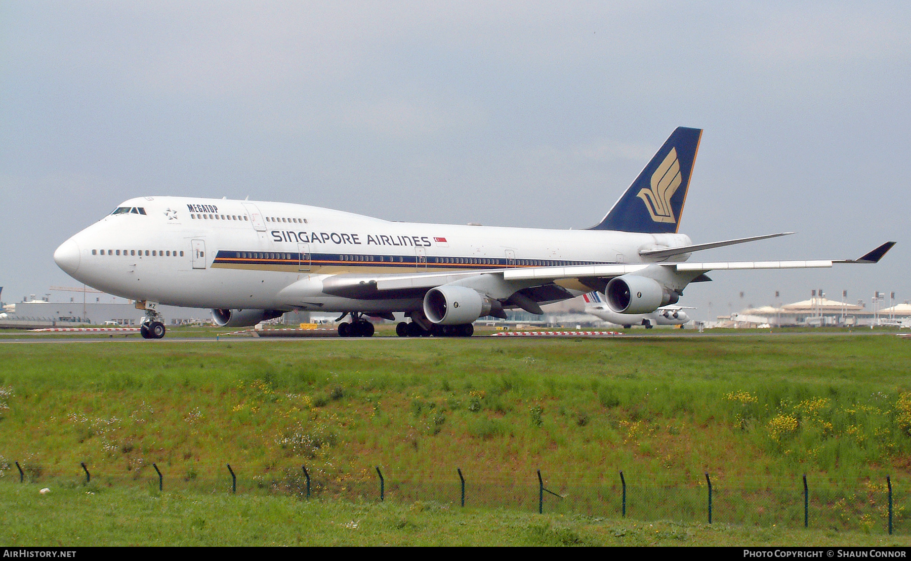 Aircraft Photo of 9V-SMZ | Boeing 747-412 | Singapore Airlines | AirHistory.net #386268