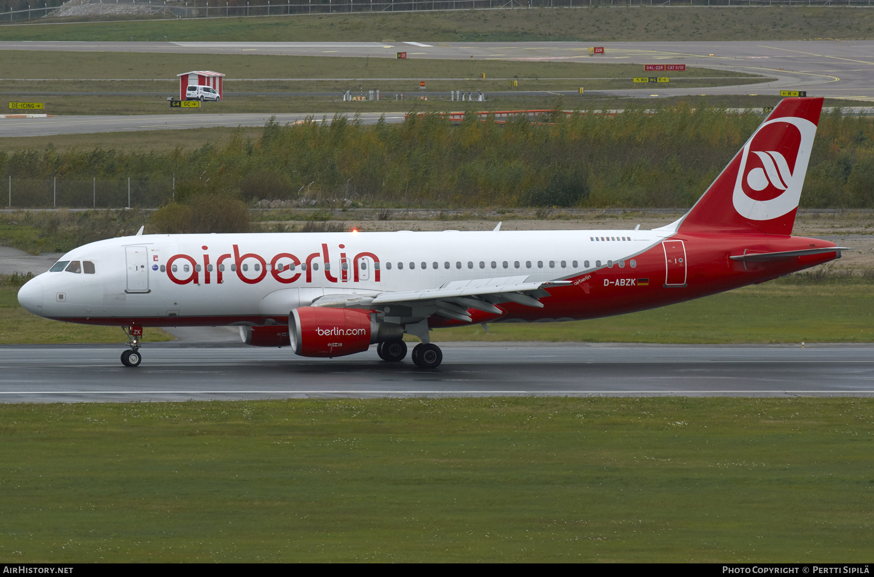 Aircraft Photo of D-ABZK | Airbus A320-216 | Air Berlin | AirHistory.net #386274