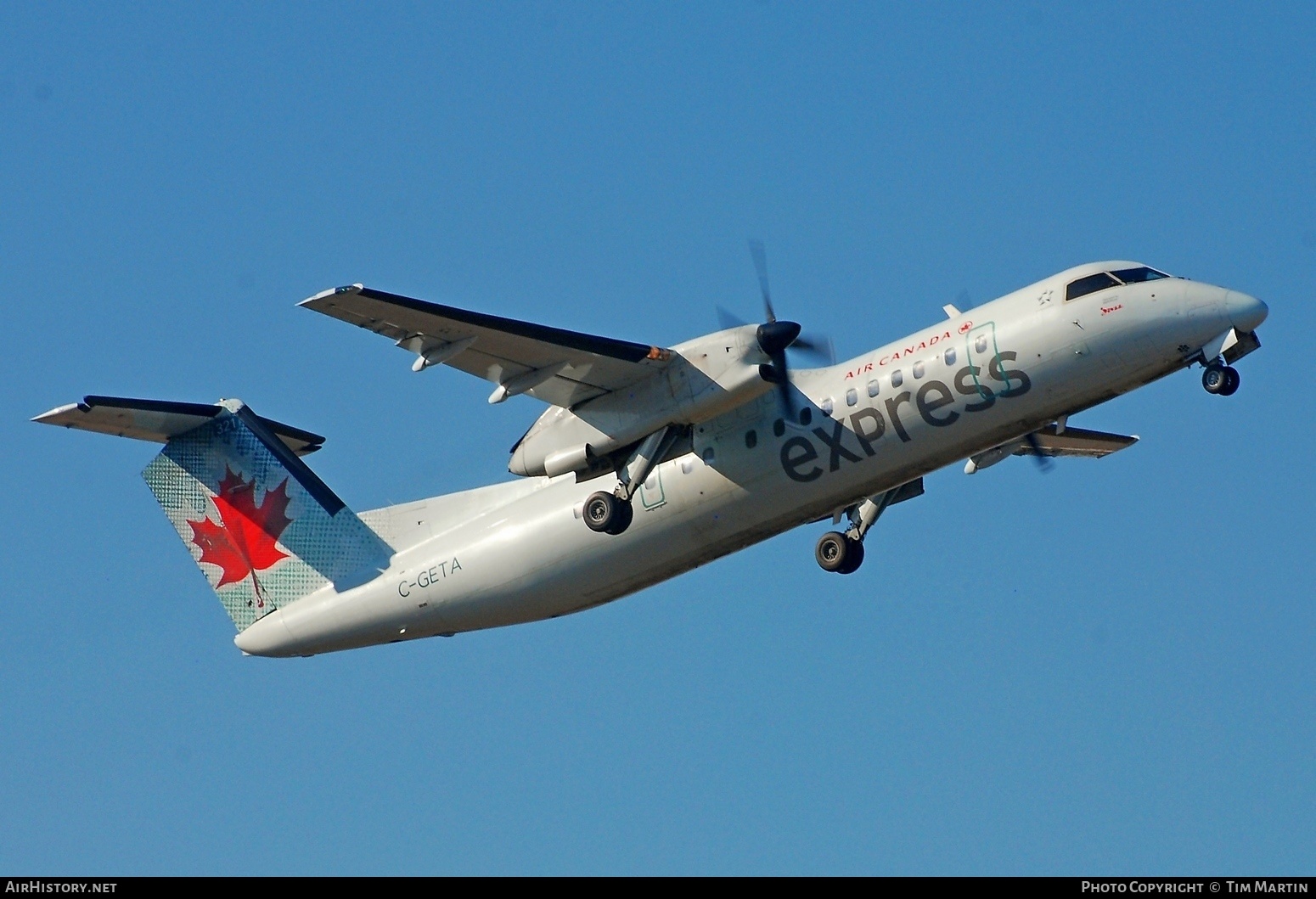 Aircraft Photo of C-GETA | De Havilland Canada DHC-8-301 Dash 8 | Air Canada Express | AirHistory.net #386276