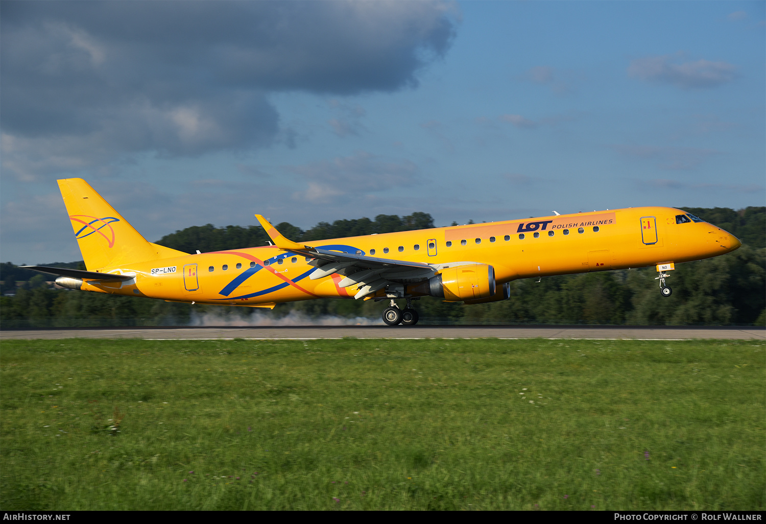 Aircraft Photo of SP-LNO | Embraer 195LR (ERJ-190-200LR) | LOT Polish Airlines - Polskie Linie Lotnicze | AirHistory.net #386413