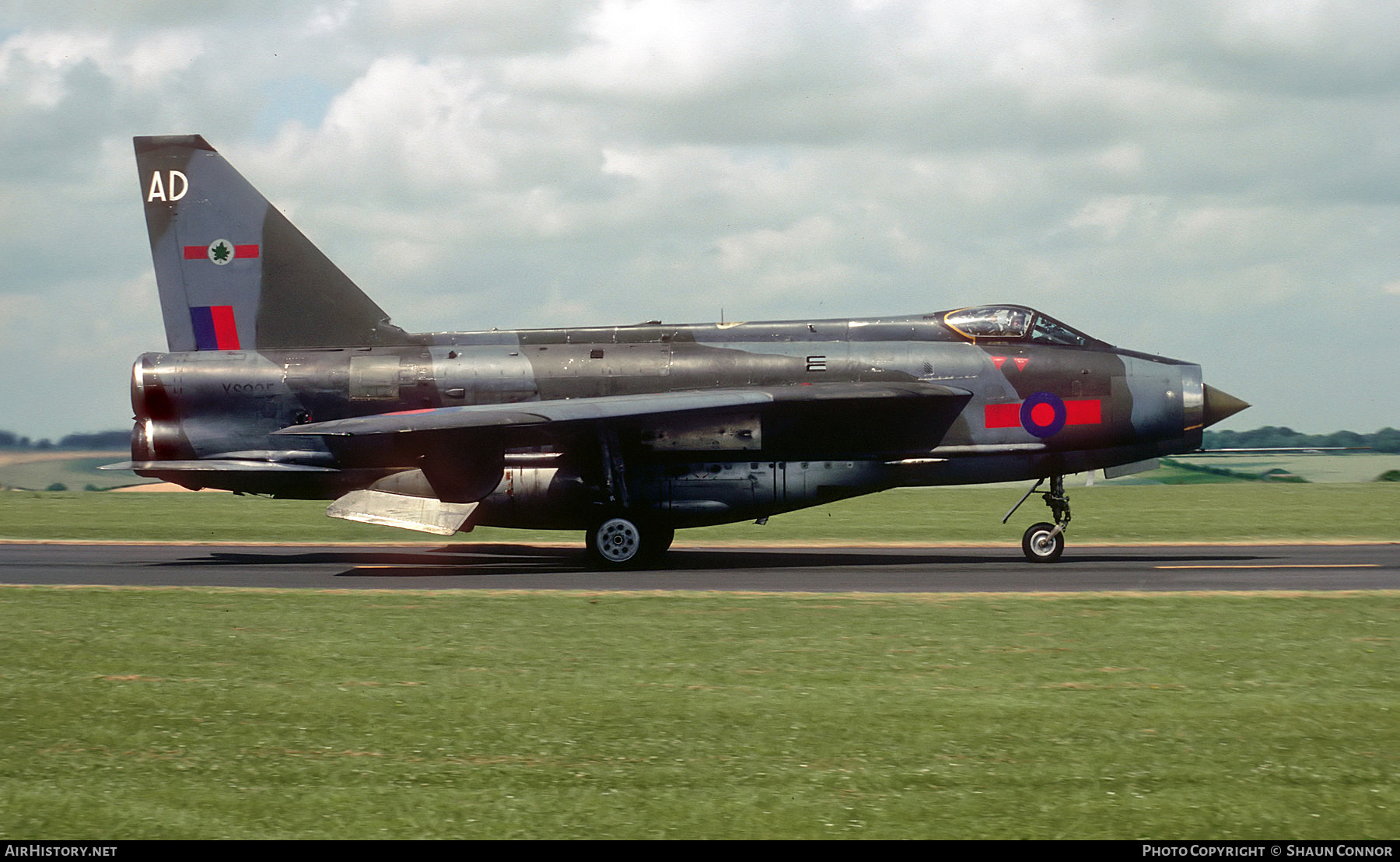 Aircraft Photo of XS925 | English Electric Lightning F6 | UK - Air Force | AirHistory.net #386485