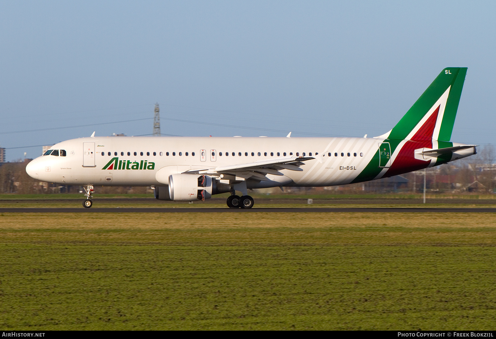 Aircraft Photo of EI-DSL | Airbus A320-216 | Alitalia | AirHistory.net #386543