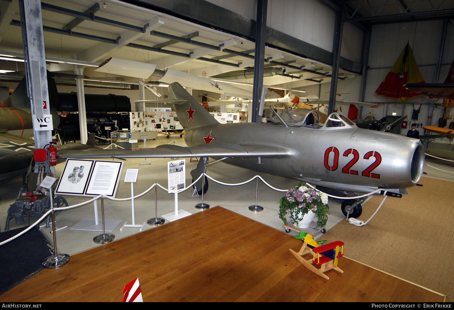 Aircraft Photo of 022 | Mikoyan-Gurevich MiG-15bis | Soviet Union - Air Force | AirHistory.net #386558