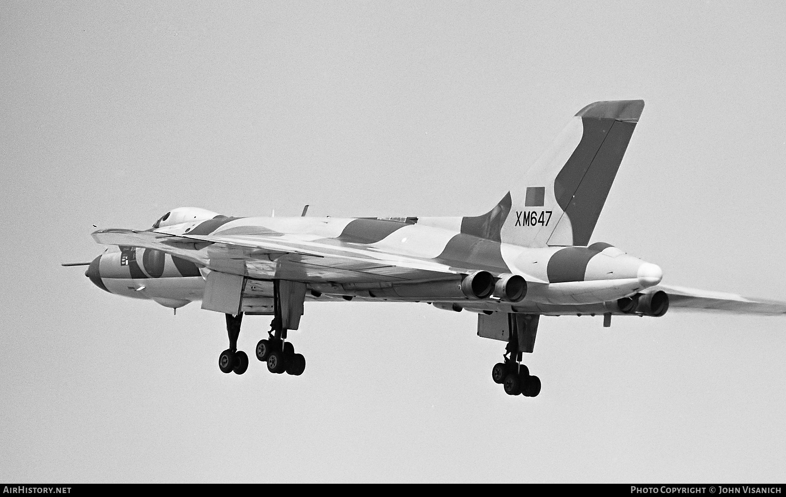 Aircraft Photo of XM647 | Avro 698 Vulcan B.2 | UK - Air Force | AirHistory.net #386572