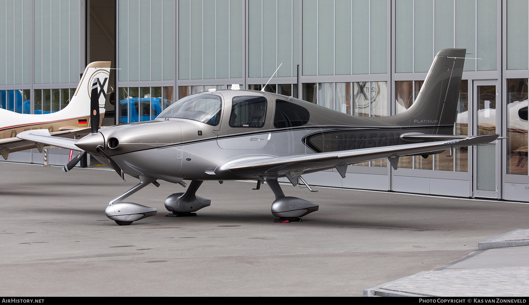 Aircraft Photo of N865GN | Cirrus SR-22 G6-GTS Platinum | AirHistory.net #386589