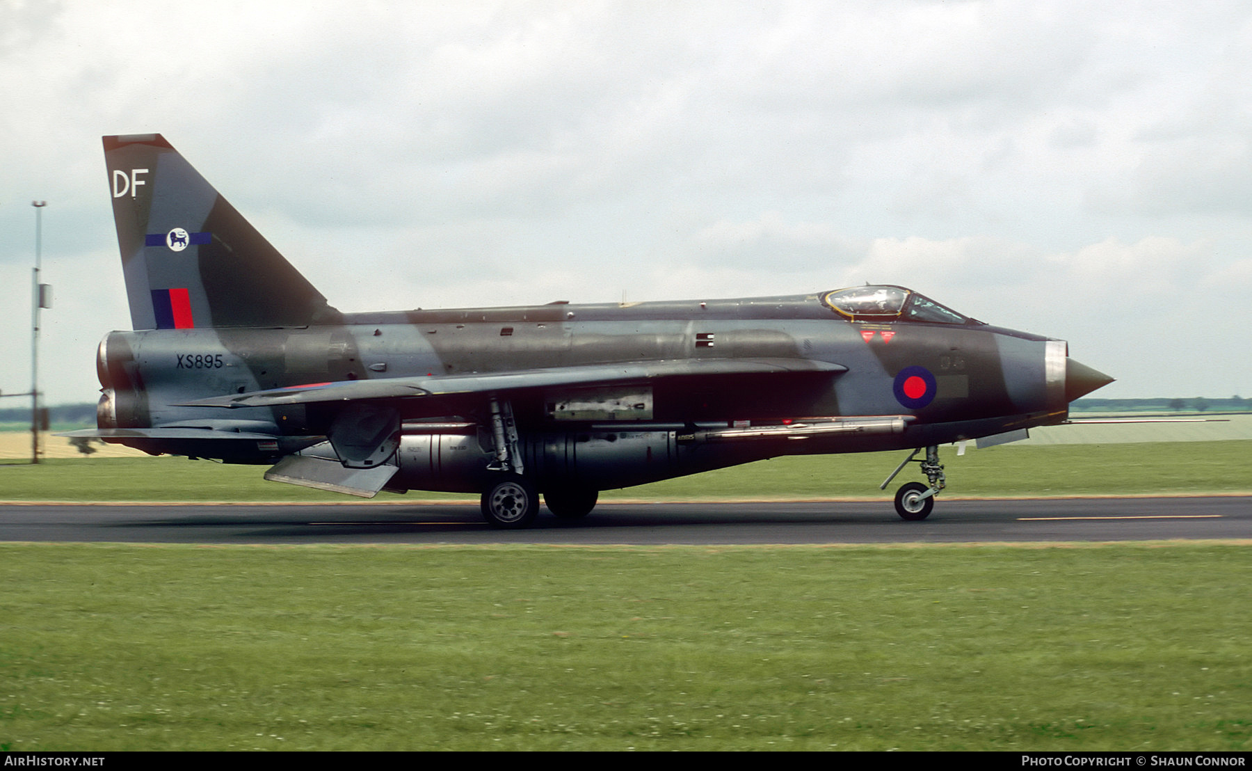 Aircraft Photo of XS895 | English Electric Lightning F6 | UK - Air Force | AirHistory.net #386598