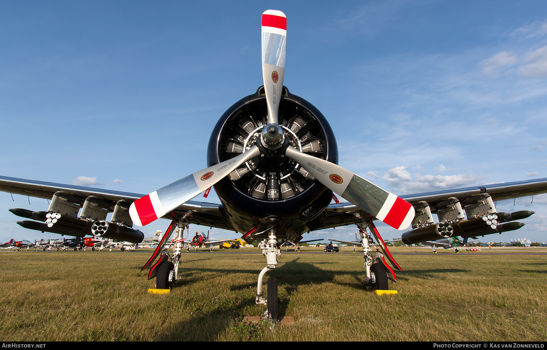 Aircraft Photo of N28KB / 140060 | North American T-28C Trojan | USA - Marines | AirHistory.net #386600