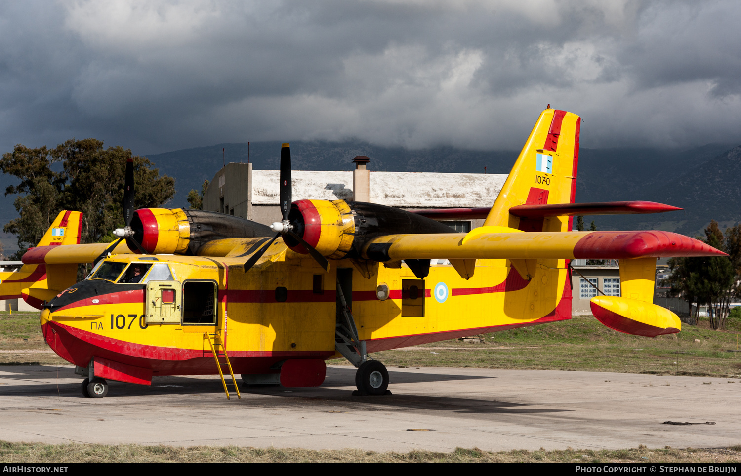 Aircraft Photo of 1070 | Canadair CL-215-IV (CL-215-1A10) | Greece - Air Force | AirHistory.net #386643