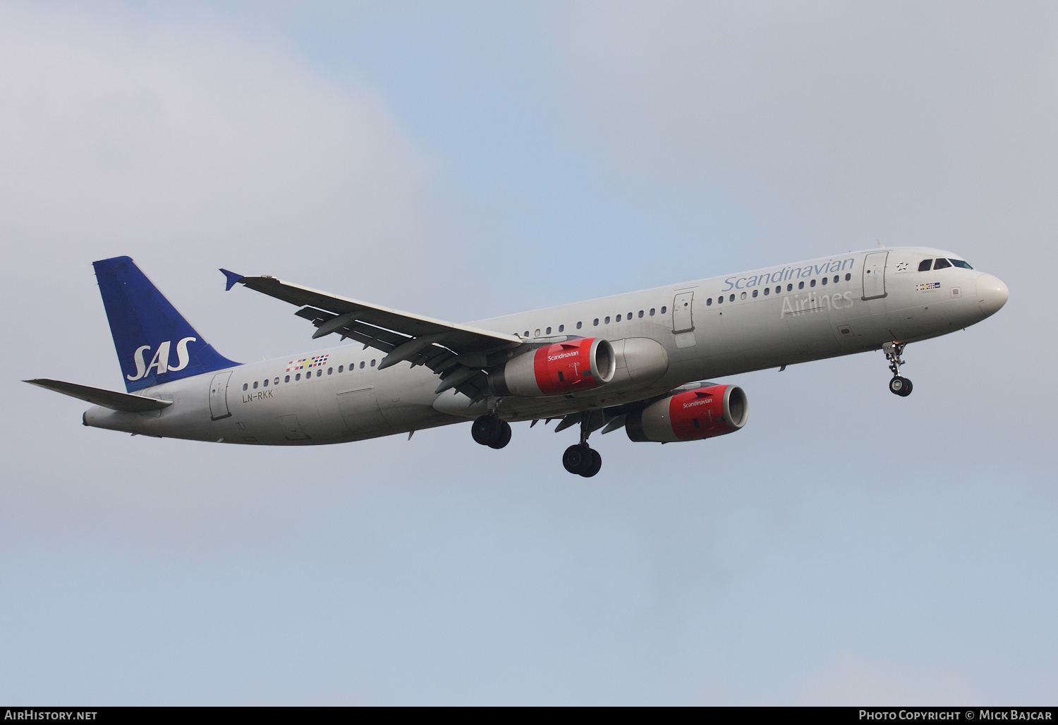 Aircraft Photo of LN-RKK | Airbus A321-232 | Scandinavian Airlines - SAS | AirHistory.net #386825