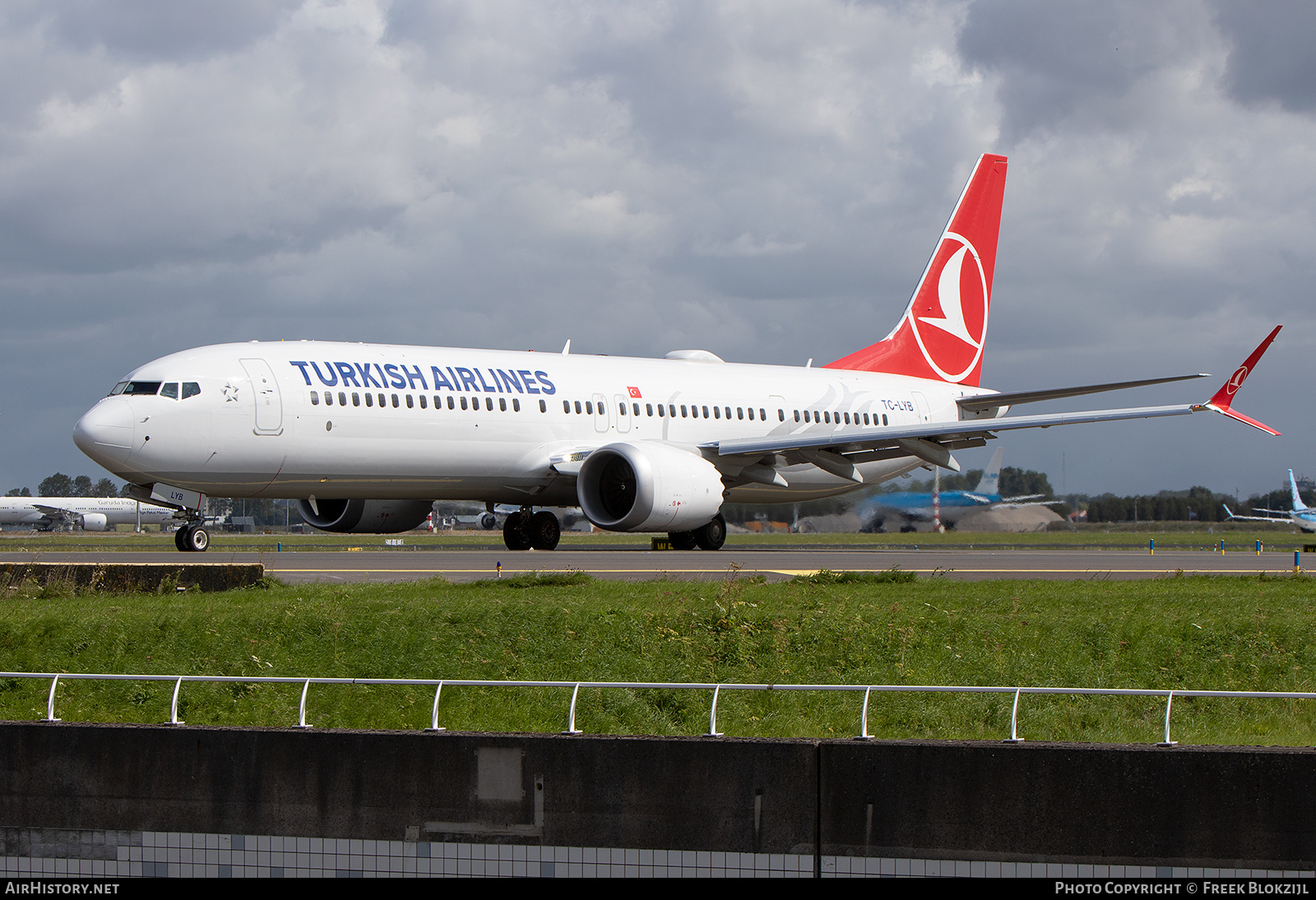 Aircraft Photo of TC-LYB | Boeing 737-9 Max 9 | Turkish Airlines | AirHistory.net #386961