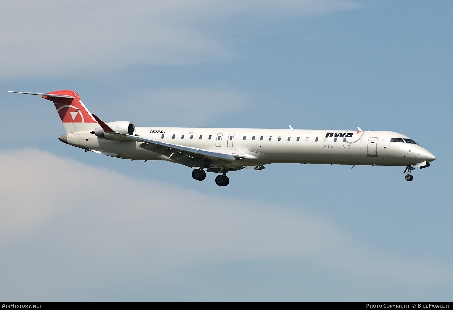 Aircraft Photo of N905XJ | Bombardier CRJ-900LR (CL-600-2D24) | NWA Airlink | AirHistory.net #387078