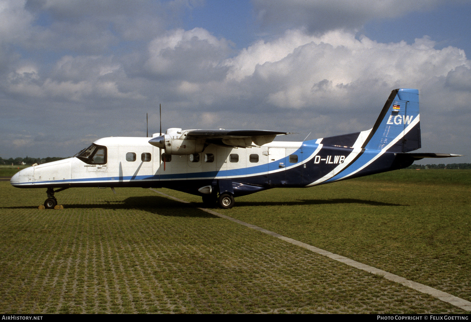 Aircraft Photo of D-ILWB | Dornier 228-201 | LGW - Luftfahrtgesellschaft Walter | AirHistory.net #387103