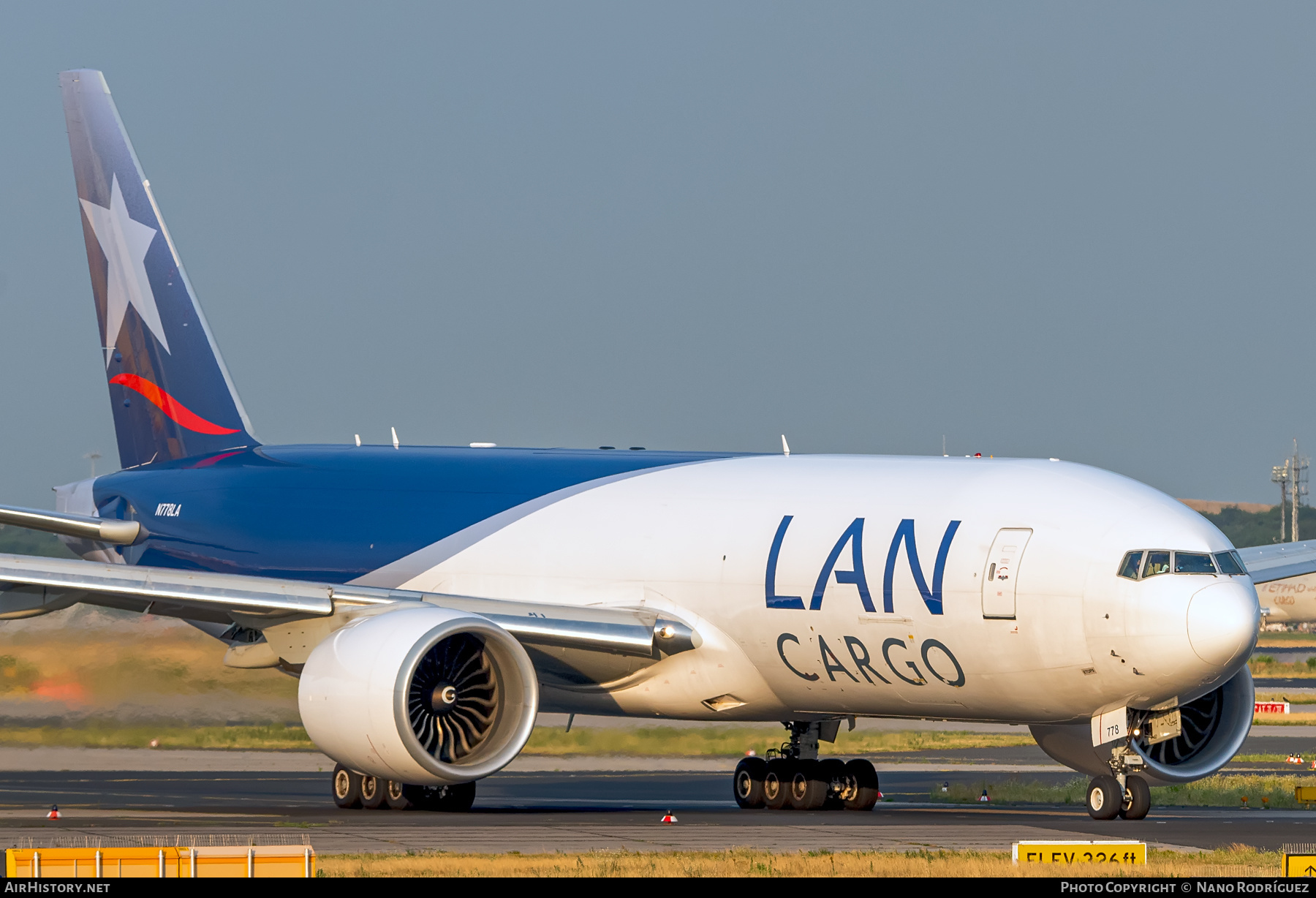 Aircraft Photo of N778LA | Boeing 777-F16 | LAN Cargo | AirHistory.net #387110