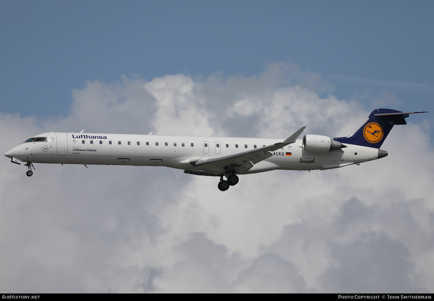 Aircraft Photo of D-ACKG | Bombardier CRJ-900LR (CL-600-2D24) | Lufthansa | AirHistory.net #387359
