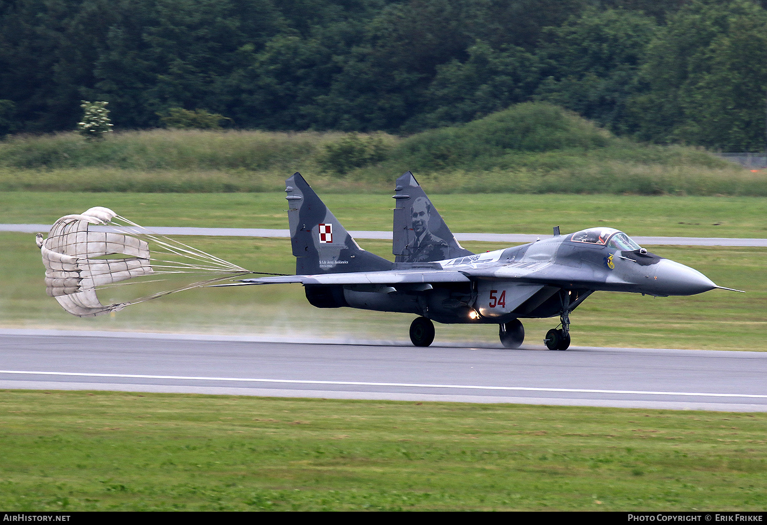 Aircraft Photo of 54 | Mikoyan-Gurevich MiG-29M | Poland - Air Force | AirHistory.net #387361