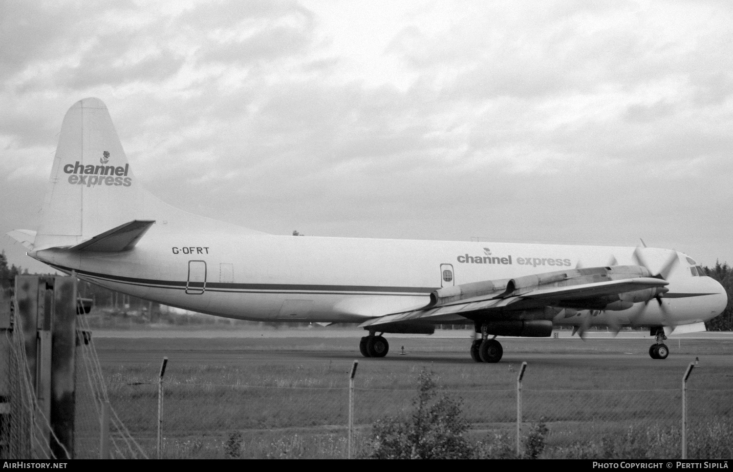 Aircraft Photo of G-OFRT | Lockheed L-188C(F) Electra | Channel Express | AirHistory.net #387415