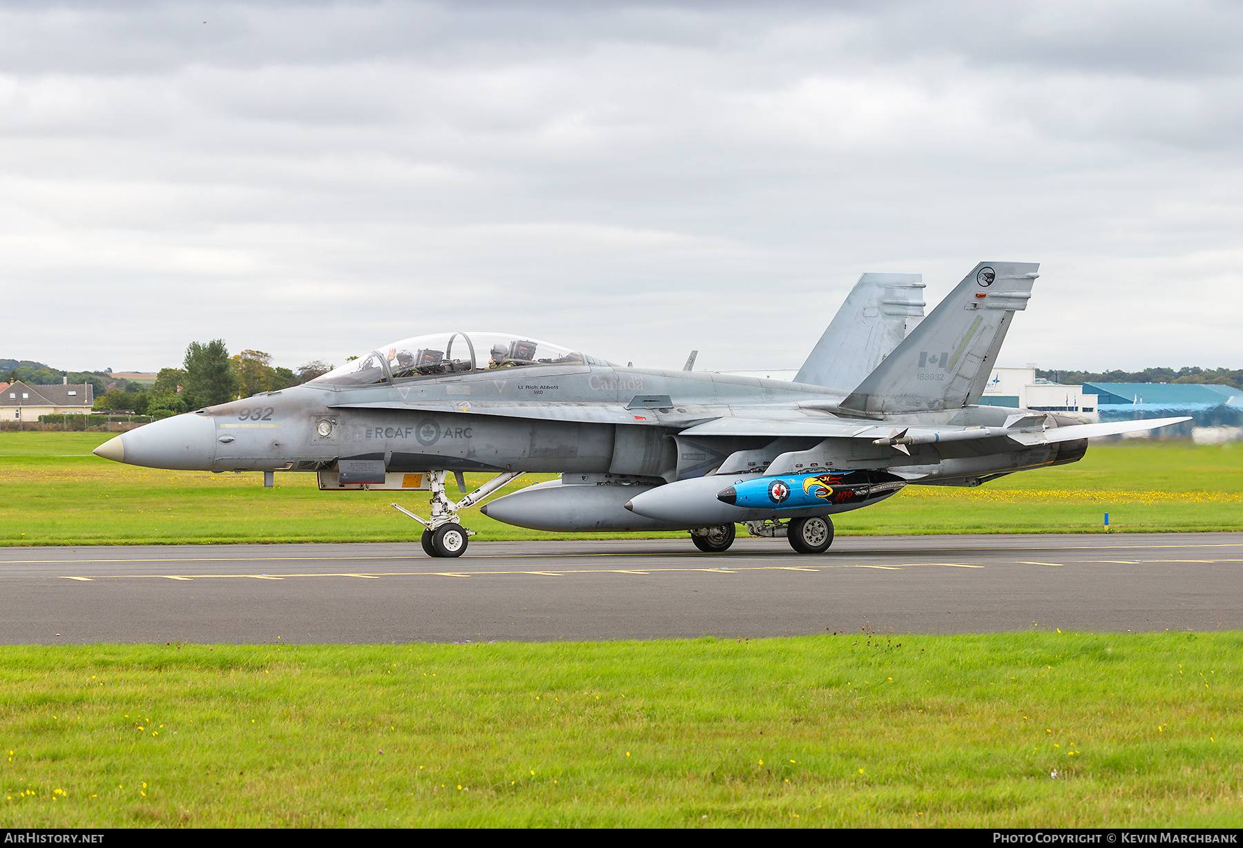 Aircraft Photo of 188932 | McDonnell Douglas CF-188B Hornet | Canada - Air Force | AirHistory.net #387460