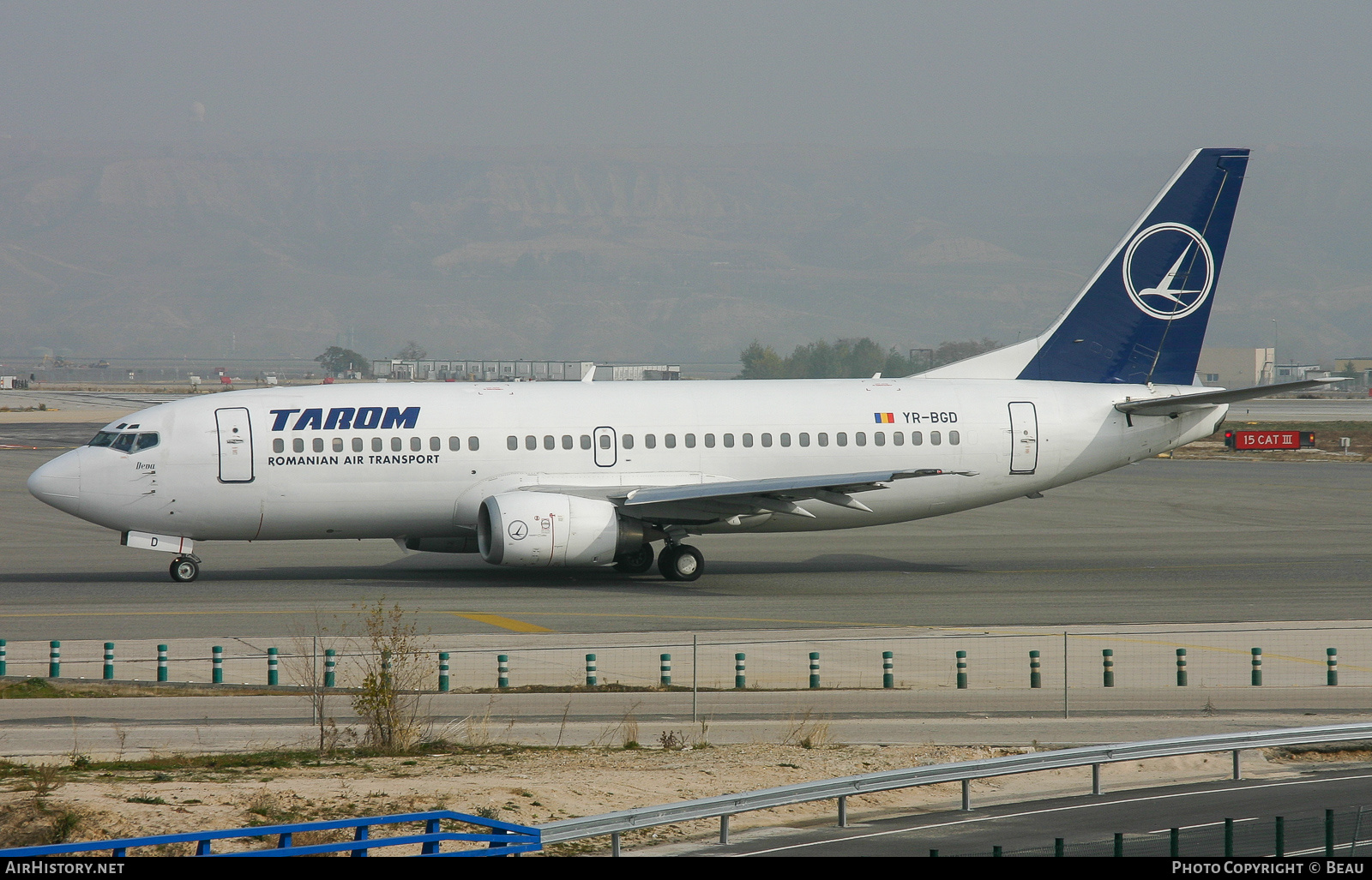 Aircraft Photo of YR-BGD | Boeing 737-38J | TAROM - Transporturile Aeriene Române | AirHistory.net #387464