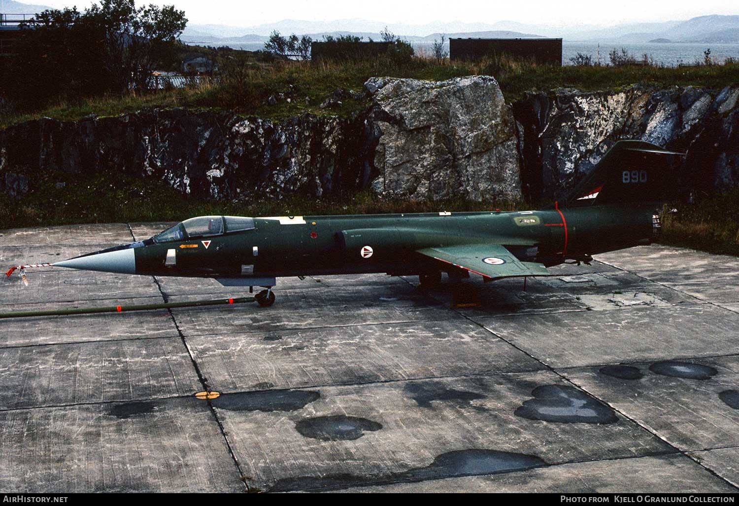 Aircraft Photo of 890 / 4890 | Lockheed CF-104 Starfighter | Norway - Air Force | AirHistory.net #387512