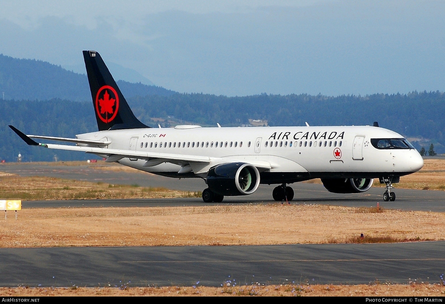 Aircraft Photo of C-GJYC | Airbus A220-371 (BD-500-1A11) | Air Canada | AirHistory.net #387622