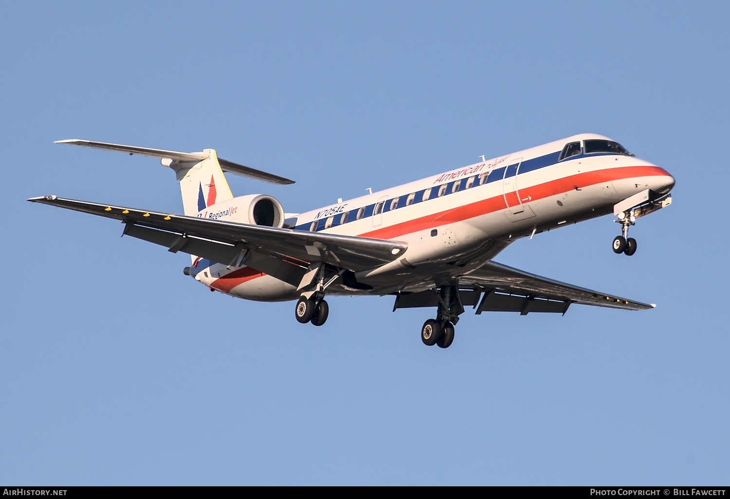 Aircraft Photo of N705AE | Embraer ERJ-135LR (EMB-135LR) | American Eagle | AirHistory.net #387631