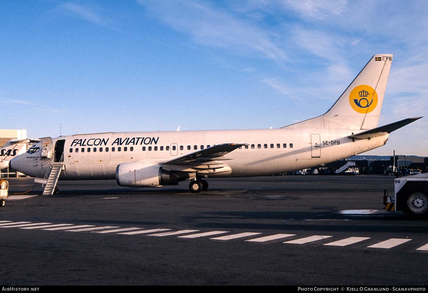 Aircraft Photo of SE-DPB | Boeing 737-33A(QC) | Falcon Aviation | AirHistory.net #387692