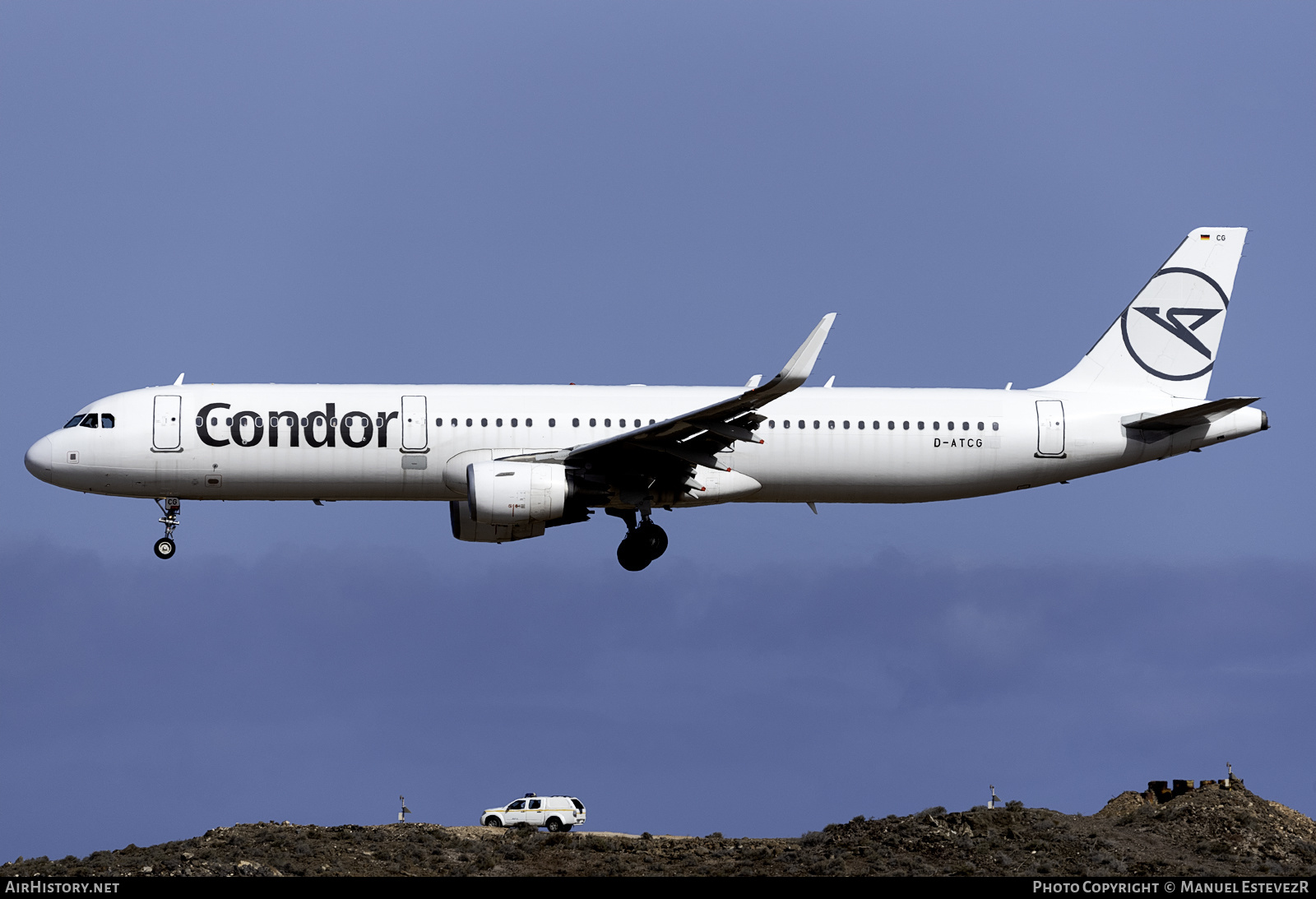 Aircraft Photo of D-ATCG | Airbus A321-211 | Condor Flugdienst | AirHistory.net #387751