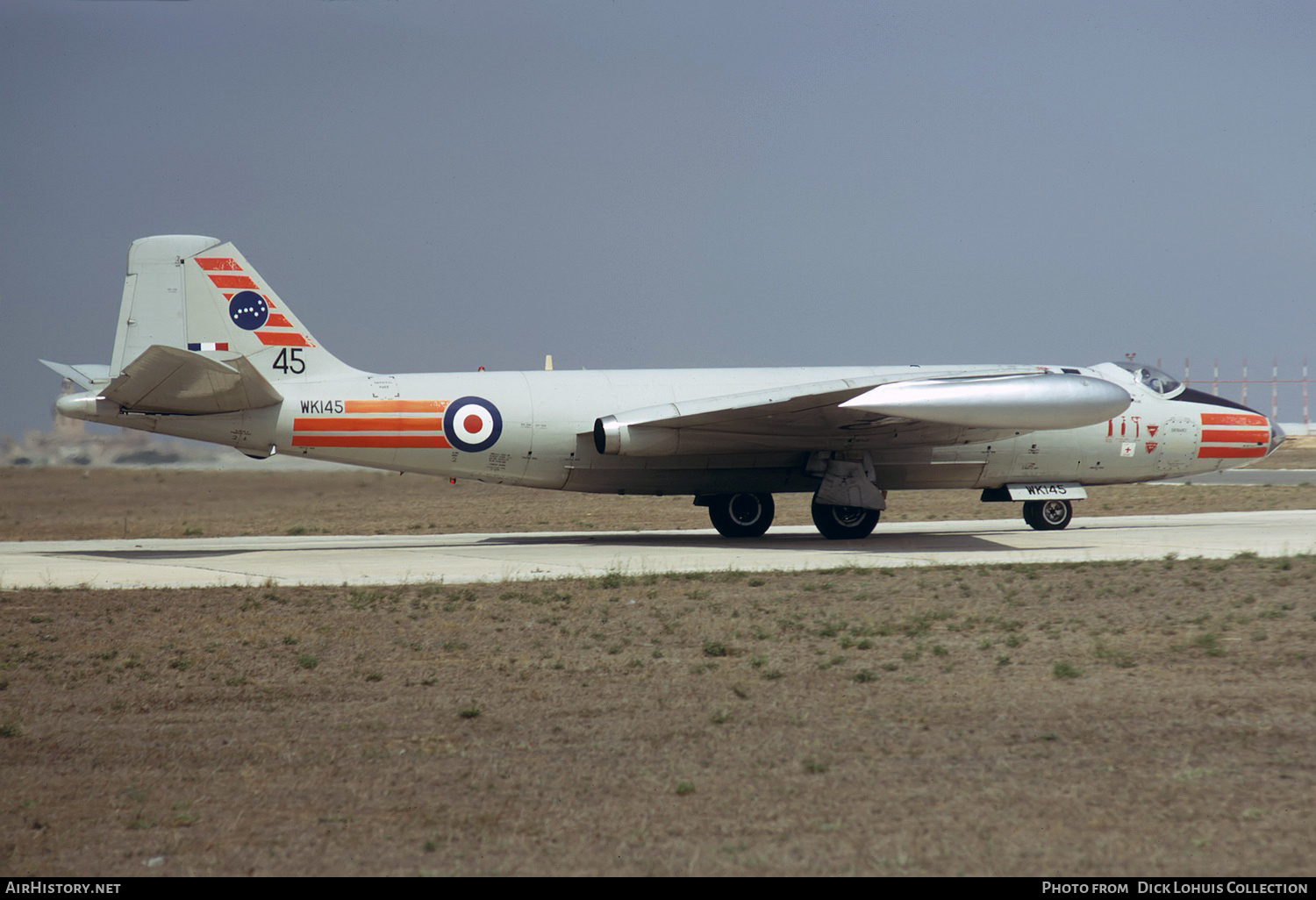 Aircraft Photo of WK145 | English Electric Canberra B2 | UK - Air Force | AirHistory.net #387797